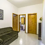 Villa Comes Monopoli