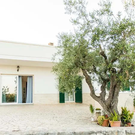 Villa Comes Monopoli