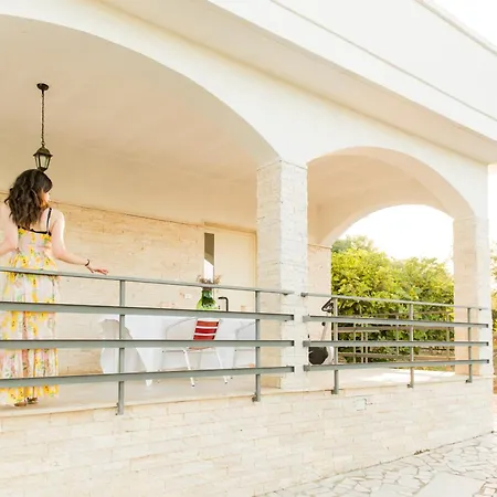 Comes Villa Monopoli